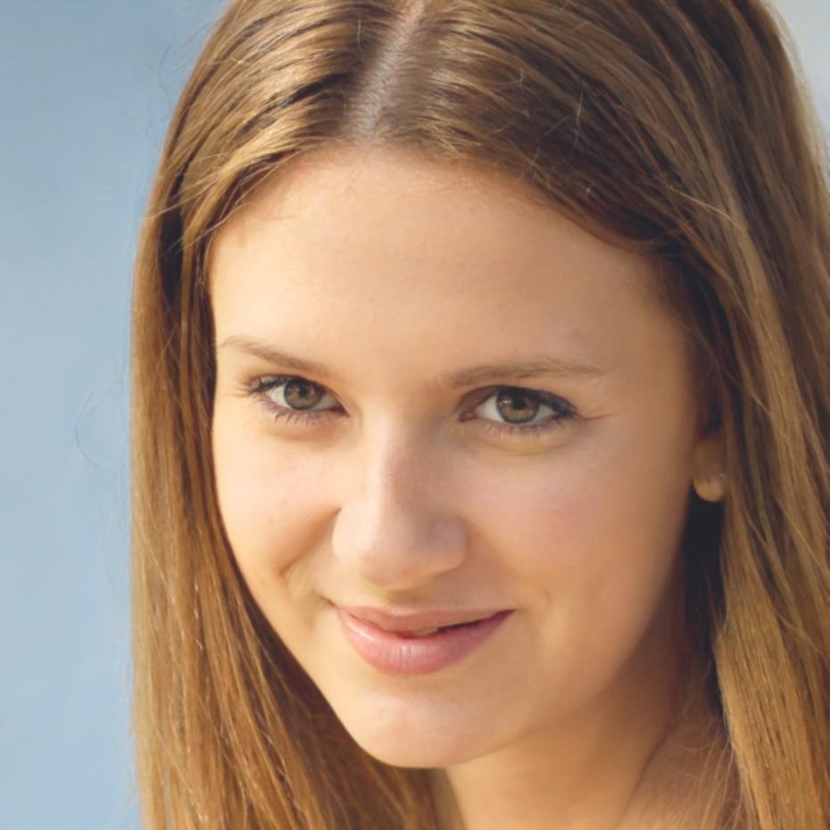 Sophie Martineau, analyste financière senior